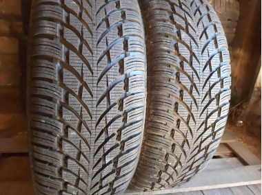 Уживані шини з Європи Nokian WR Suv 4 225/60 R 18 Шини на авто в хорошому стані Nokian WR Suv 4 шириною 225 висотою 60 радіусом R 18 низькі ціни