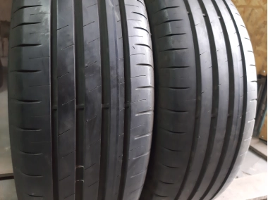 Шини на авто в хорошому стані Good Year Efficient Grip Performance .  . шириною 205 висотою 60 радіусом R 16 низькі ціни
