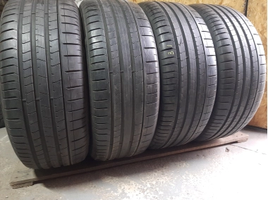 Уживані шини з Європи Pirelli P Zero 275/50 R 20 Шини на авто в хорошому стані Pirelli P Zero шириною 275 висотою 50 радіусом R 20 низькі ціни