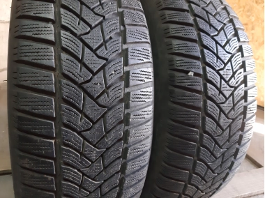 Уживані шини з Європи Dunlop Winter Sport 5 215/60 R 16 Шини на авто в хорошому стані Dunlop Winter Sport 5 шириною 215 висотою 60 радіусом R 16 низькі ціни